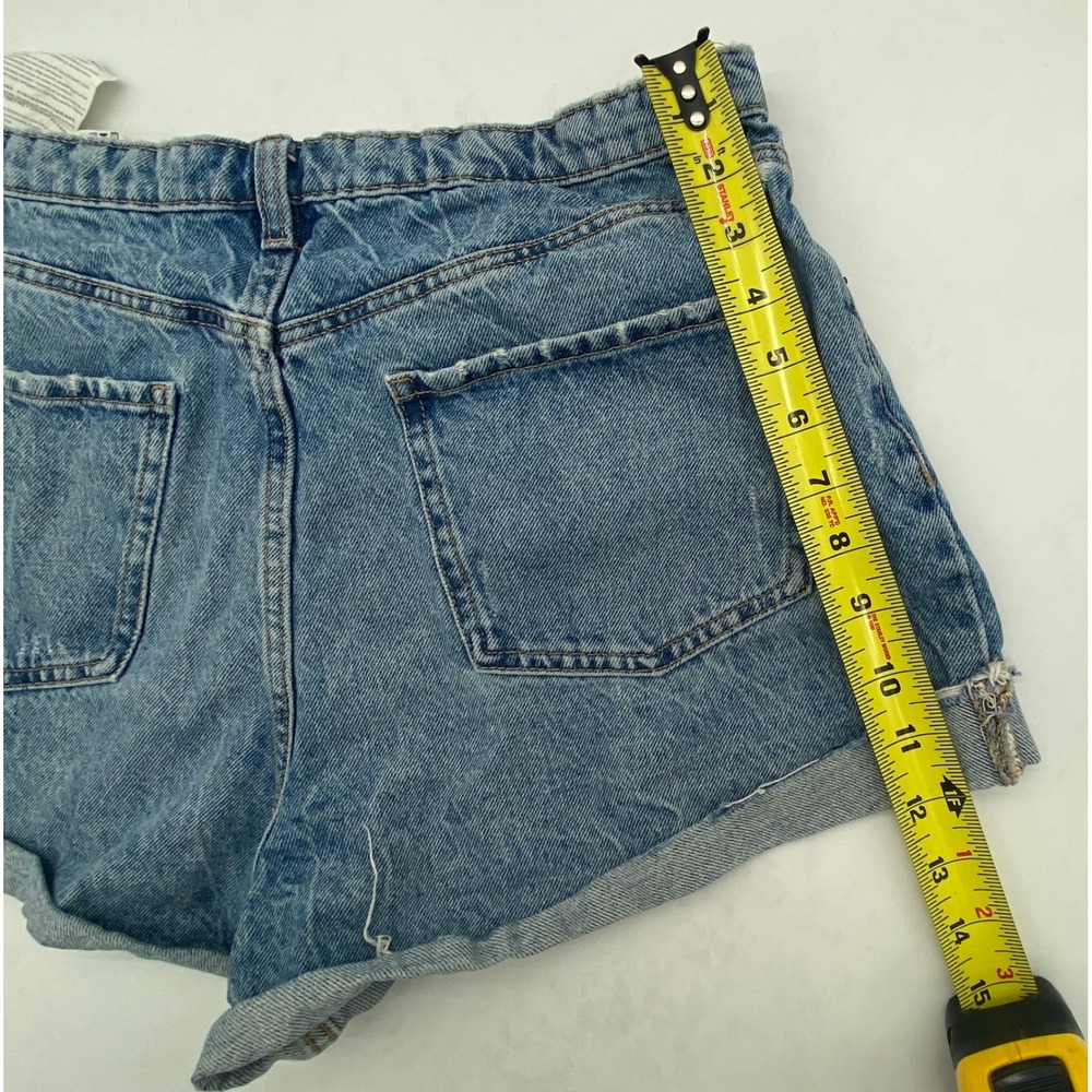 Zara‎ Womens High Rise Distressed Denim Shorts Medium Wash Button Fly Size 12 - Picture 7 of 9